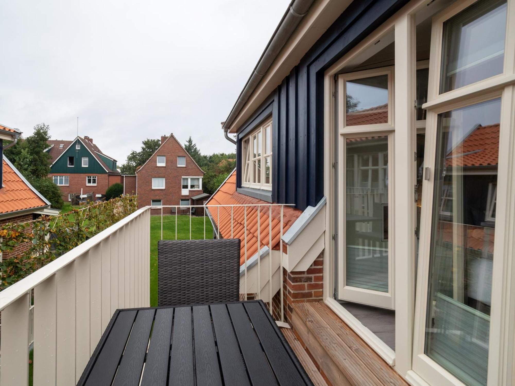 Inselsuenn Hotel Und Apartments Spiekeroog Exterior foto
